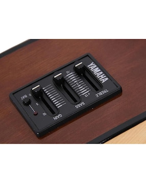 Guitarra electroacústica Yamaha FX310AII