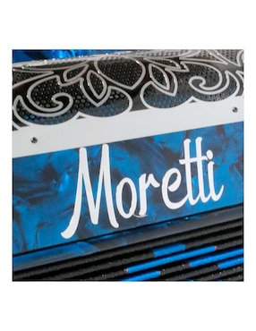 Acordeón Moretti de 31 botones
