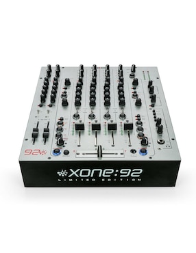 Mezcladora DJ Allen & Heath Xone:92A