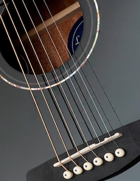 Guitarra electroacústica La Sevillana Dreadnought 321 Black