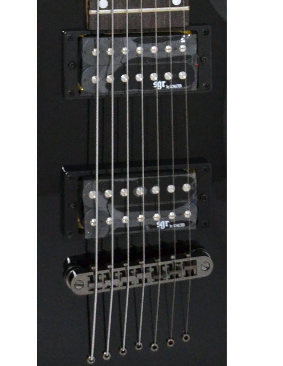 Guitarra eléctrica  c7 4