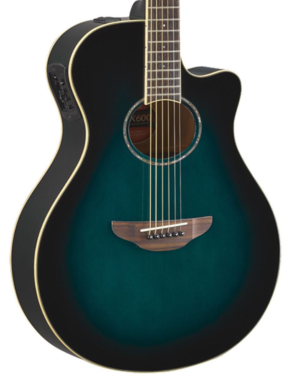Guitarra electroacústica GAPX600 3
