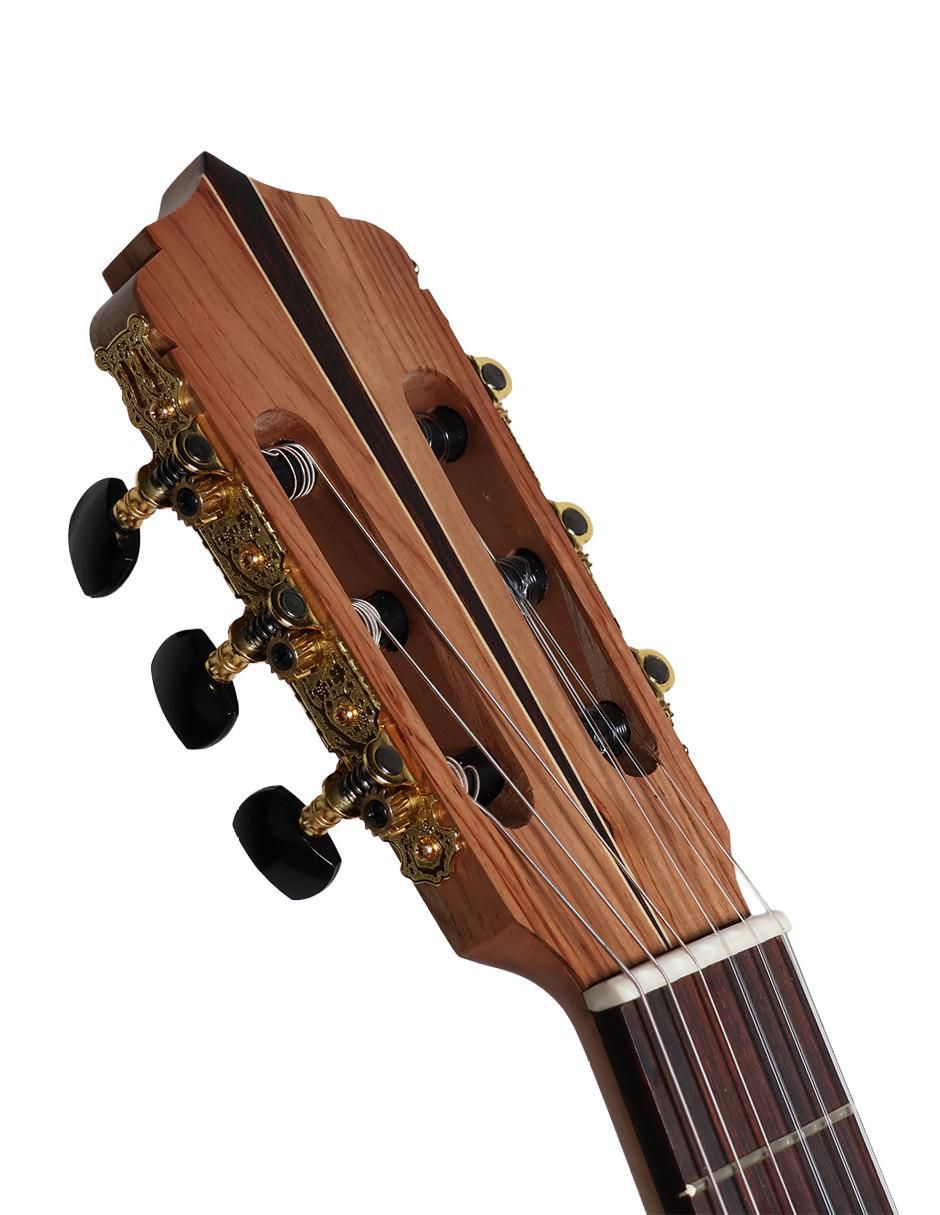 Guitarra acústica concert 4
